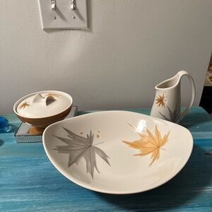 Iroquois Informal 'Bon Sejour' Ovenproof China Plate - Mustard Yellow